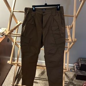NWOT CQR cargo pants 34x34